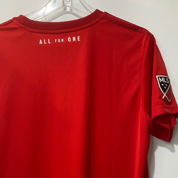 Toronto FC Home Jersey XL Women’s adidas - Picture 4 of 5